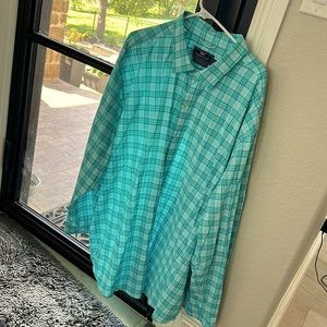 Vineyard Vines dress button down shirt, 4XLT